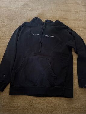 Black 'MY FAVOR NEIGHBOR' Pullover Hoodie - Casual Everyday Wear